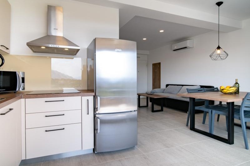 Apartment 5