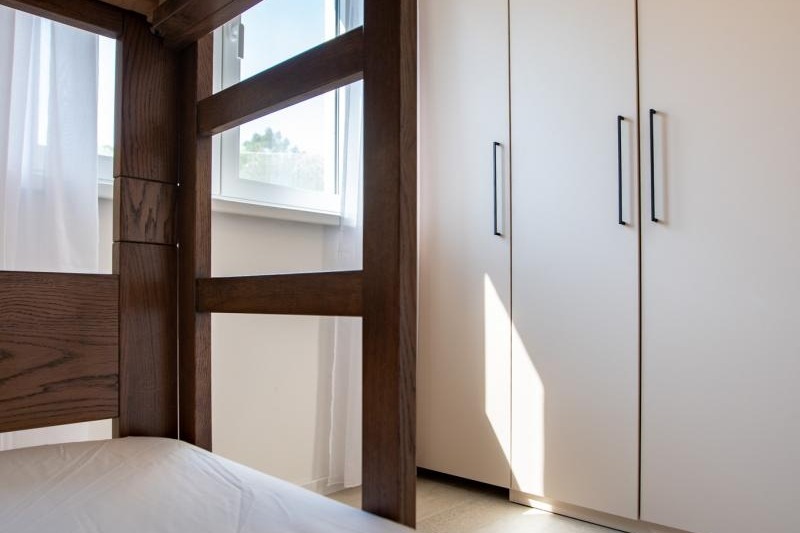 Apartment 4