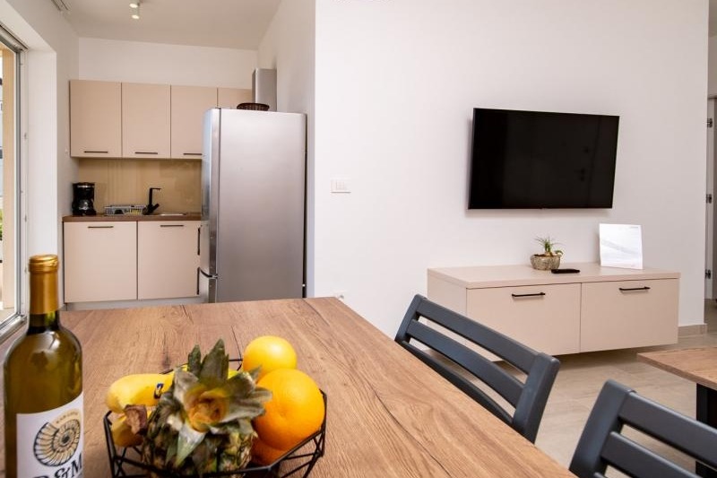 Apartment 4