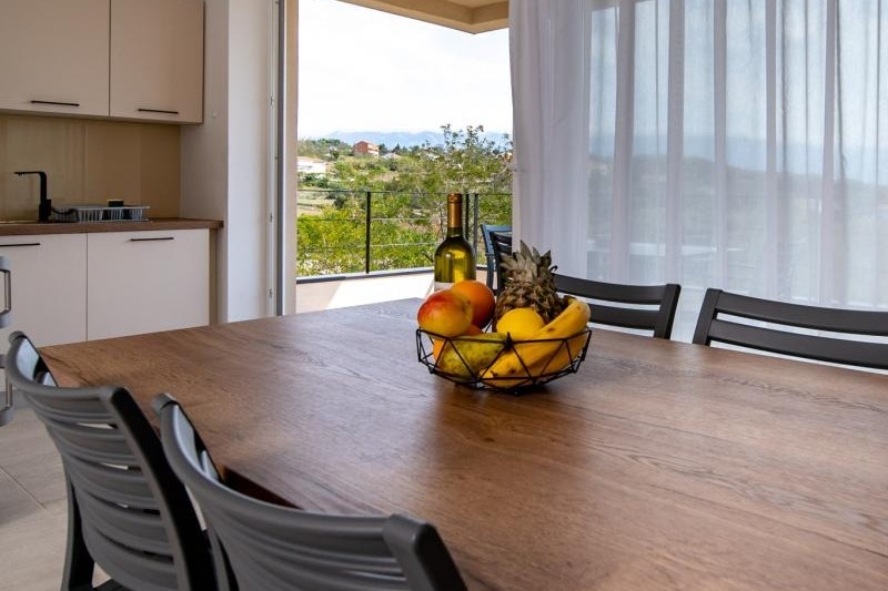 Apartment 3